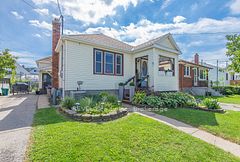 12 Garnet Street, St. Catharines, ON L2M 5E5