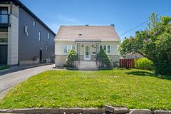 464 Mutual Street, Overbrook - Castleheights and Area, ON K1K 1C8