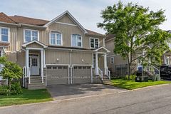 792 Newmarket Lane, Kingston, ON K7K 6K7