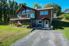 1220 Beach Road, Kenora, ON P0X 1C0