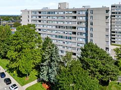 30 Harrisford Street 404, Hamilton, ON L8K 6M9
