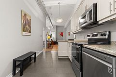 80 King William Street 212, Hamilton, ON L8R 0A1