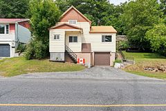 65 Isabella Street, Parry Sound, ON P2A 1M6