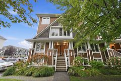 324 Crownridge Drive 55, Kanata, ON K2M 3A5