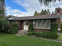 2070 Piper Avenue, Thunder Bay, ON P7K 1G9