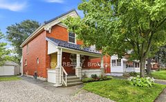 22 Hyatt Avenue, London East, ON N5Z 1Y5