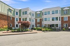 3420 Frederick Avenue 215, Lincoln, ON L0R 2C0
