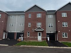 107 Highriver Trail (MAIN), Welland, ON L3C 0H6