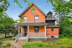 2241 Old Lilac Lane, Alta Vista and Area, ON K1H 6H6