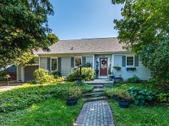 265 Gore Street E, Mississippi Mills, ON K0A 1A0