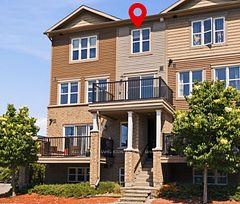528 Clearbrook Drive, Barrhaven, ON K2J 5X5