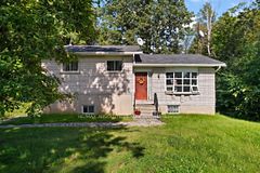 1112 Francis Street, Greater Madawaska, ON K0H 1H0