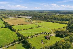 1128 Island Road, Tudor and Cashel, ON K0K 2K0