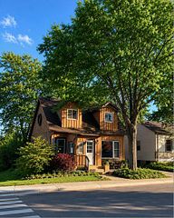 31 Hunter Street, Hamilton, ON L9H 1E5