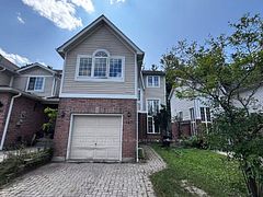 487 Laurel Gate Drive, Waterloo, ON N2T 2R9