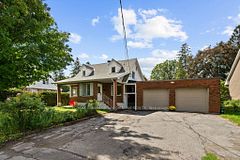 828 Roseview Avenue, Britannia Heights - Queensway Terrace N and Area, ON K2B 6J4