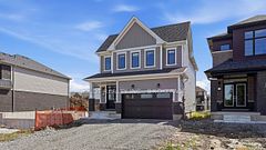 11 Derose Avenue, Thorold, ON L2V 0R1