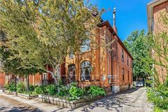 100 Grant Avenue, Hamilton, ON L8N 2X7