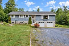 1045 Narrows Road, Gravenhurst, ON P1P 1R2