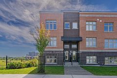 1466 Hemlock Road, Manor Park - Cardinal Glen and Area, ON K1K 4Z8