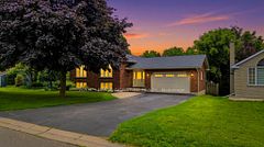 30 Andrew Street, Brant, ON N0E 1N0