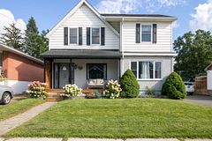 59 Schofield Avenue, Brockville, ON K6V 4M7