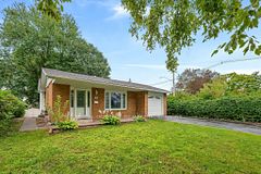 45 Barbara Street, Quinte West, ON K8V 1Z6