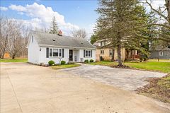 549 Victoria Street, Strathroy-Caradoc, ON N7G 3C2
