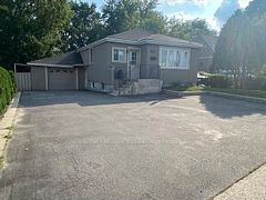 561 Mohawk Road W, Hamilton, ON L9C 1X5