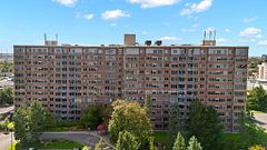 100 Grant Carman Drive 406, Cityview - Parkwoods Hills - Rideau Shore, ON K2E 8B8