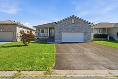 35 Forest Valley Drive, Quinte West, ON K0K 2C0