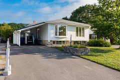 2043 Mckeown Avenue, North Bay, ON P1B 7N8