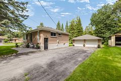 23 Wood Street, Quinte West, ON K8V 5P6