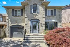 46 Pearson Drive, Hamilton, ON L8W 3H2