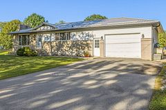 420 Maple Ridge Drive, Kingston, ON K7M 5P3